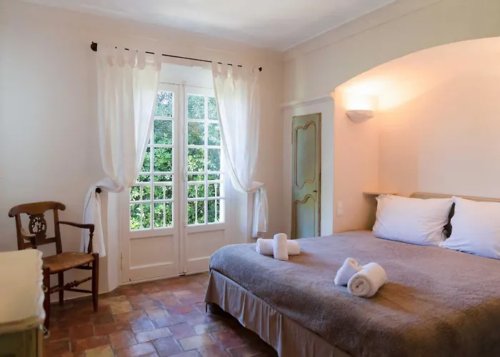 Magnifique Maison Avec Piscine - 5br-10p - Gassin *